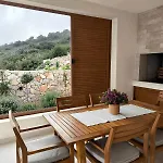 Holiday home Awesome Sea View, Vacation Jerula 2