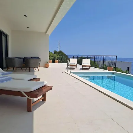 Awesome Sea View, Vacation Jerula 2 بيت للعطل ميلنا