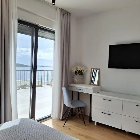 Awesome Sea View, Vacation Jerula 2 Casa de Férias *